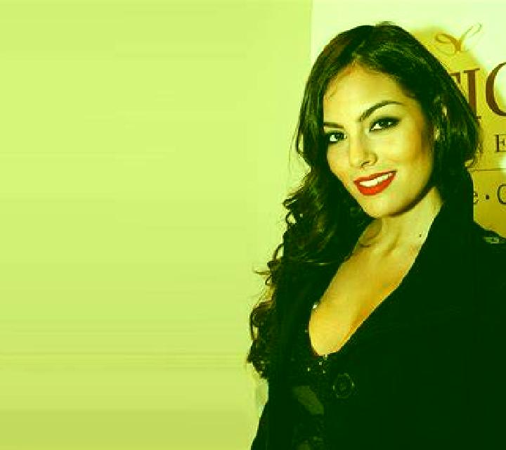 Ximena Sartajada escort