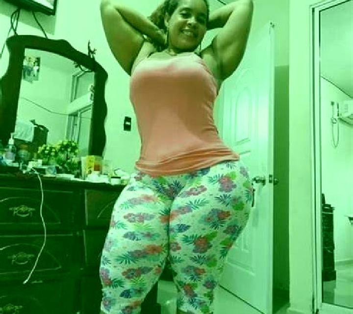 Yasmin 2 Illescas escort