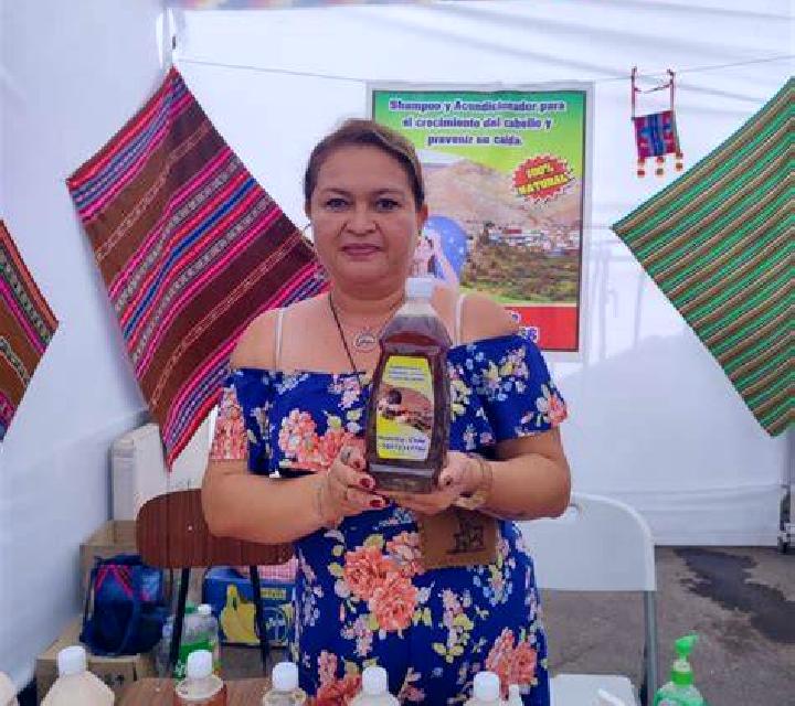 Yasmin 2 Rafal escort