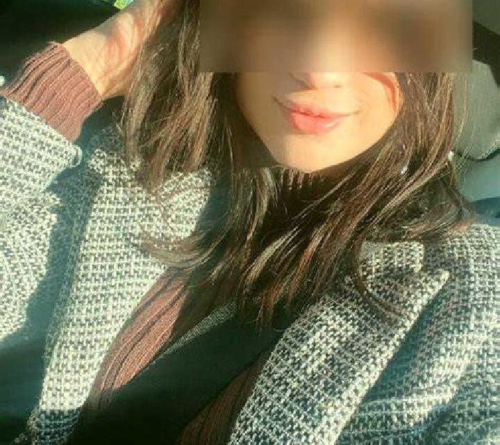 Yasmin 3 Seron escort