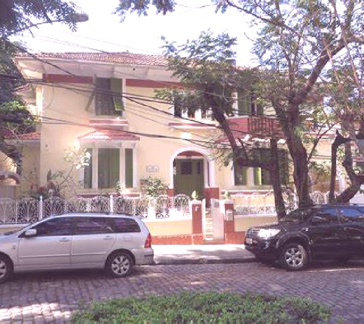 Zara 3 Aracena escort